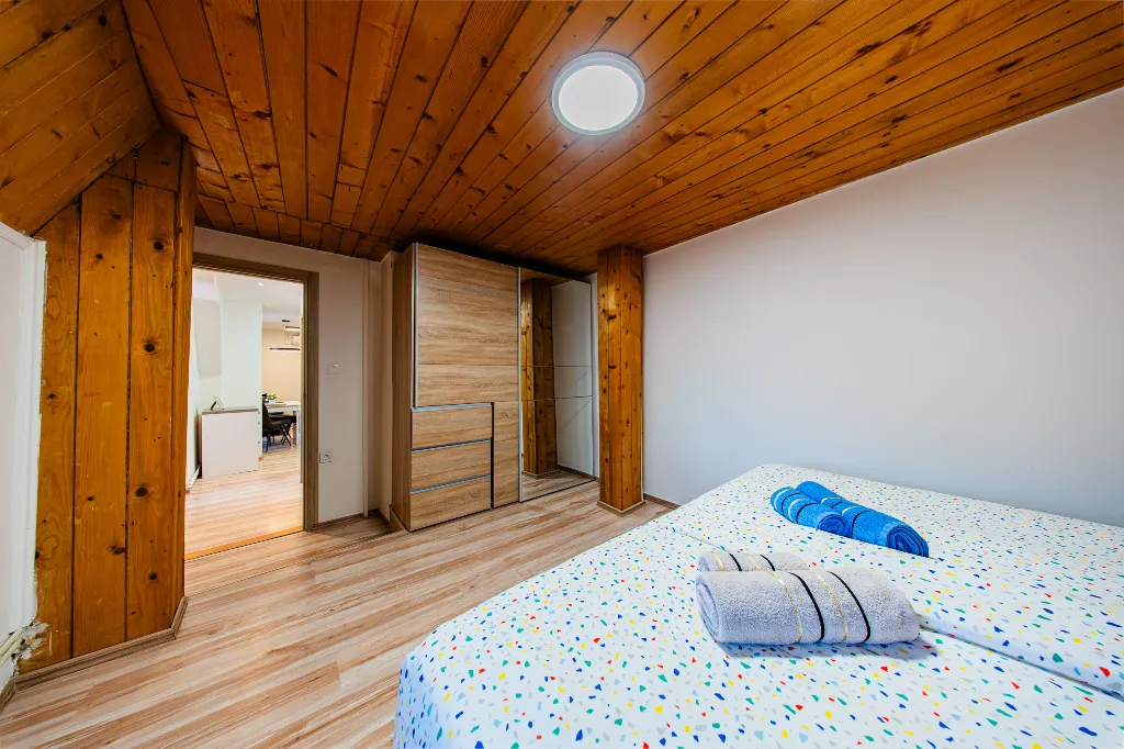 Zagreb 1-Bedroom Apartment for up to 4 Guests