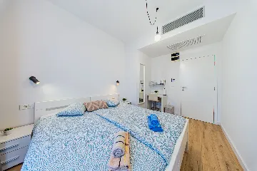 Studio Apartment in Zagreb with Balcony for 2