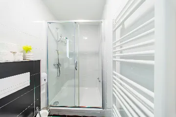 Studio Apartment for 2 in Zagreb with Balcony