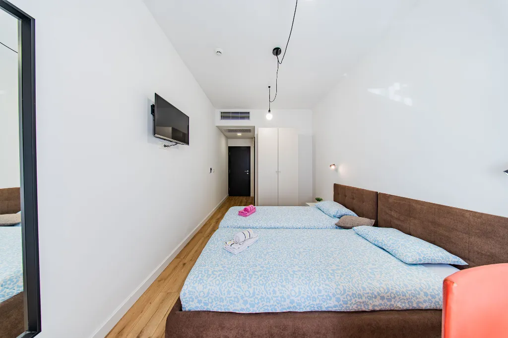 Studio Apartment in Zagreb with Private Balcony