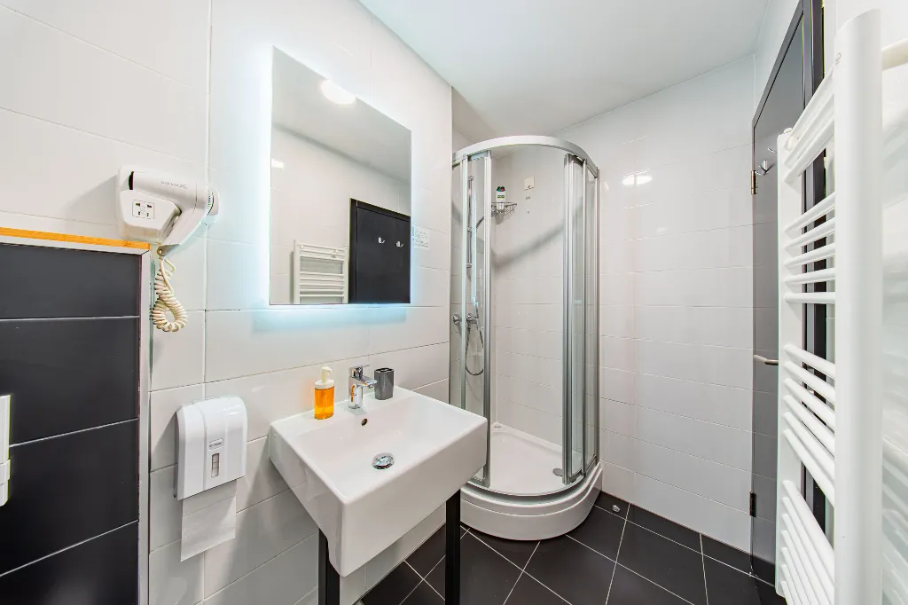 Studio Apartment in Zagreb with Private Balcony