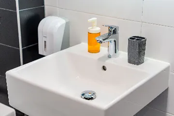 Studio Apartment in Zagreb with Private Balcony