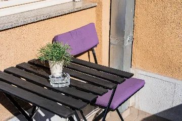 Studio Apartment in Zagreb with Private Balcony