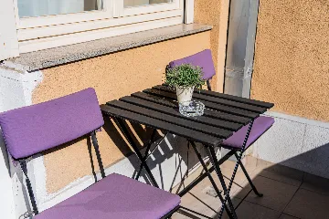 Studio Apartment in Zagreb with Private Balcony