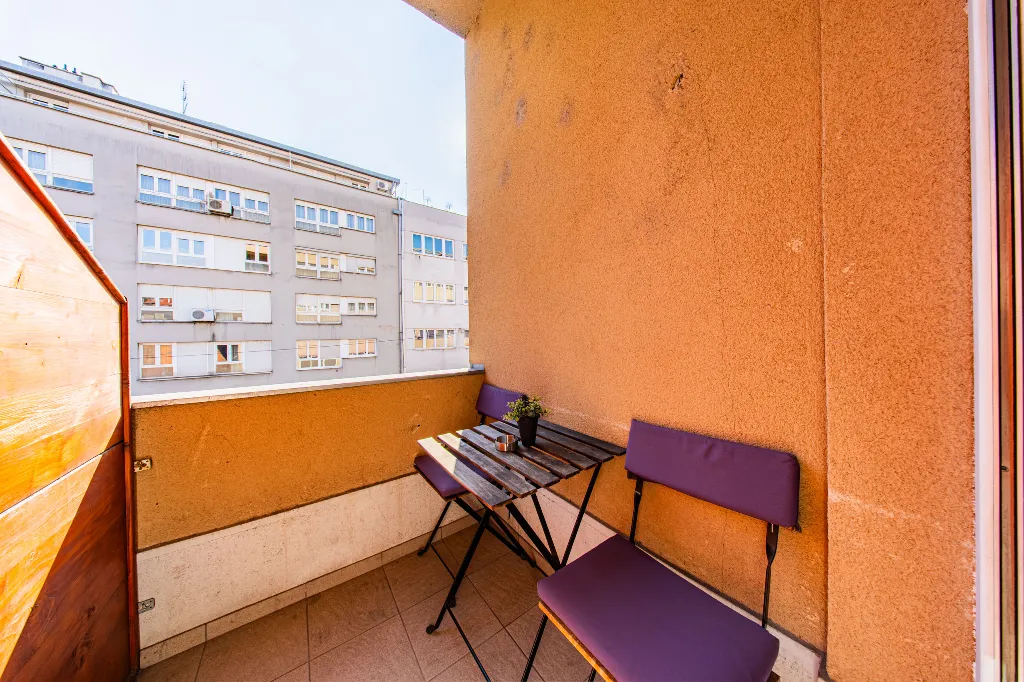 Studio Apartment with Balcony for 2 Guests in Zagreb