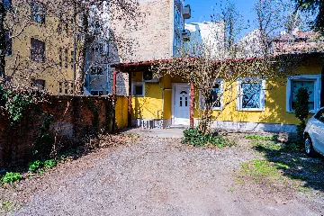 1-Bedroom Apartment in Zagreb with Terrace & Parking