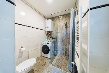 Zagreb 1-Bedroom Apartment with Small Terrace