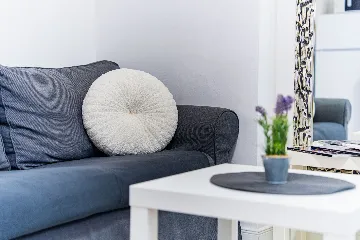 Zagreb 2-Bedroom Apartment with Terrace (Sleeps 4)