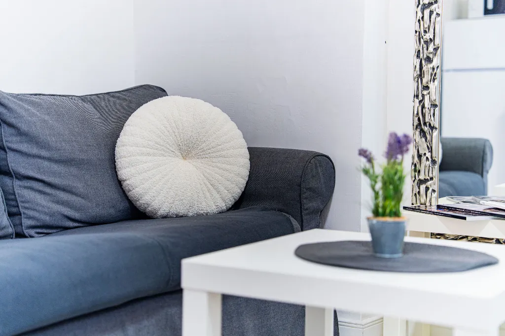 Zagreb 2-Bedroom Apartment with Terrace (Sleeps 4)