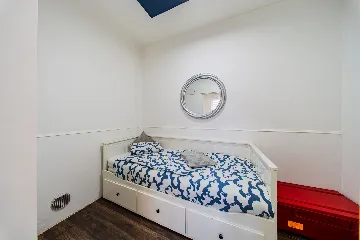 Zagreb 2-Bedroom Apartment with Terrace (Sleeps 4)