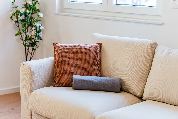 Zagreb 2-Bedroom Apartment with Balcony