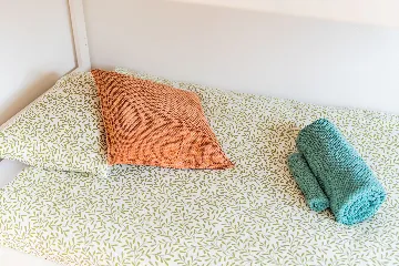 Zagreb 2-Bedroom Apartment with Balcony