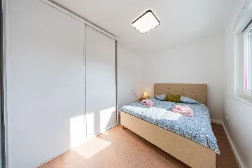 3-Bedroom Apartment in Zagreb with Garage