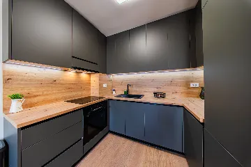 3-Bedroom Apartment in Zagreb with Garage