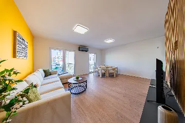 3-Bedroom Apartment in Zagreb with Garage