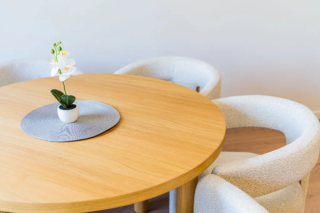 3-Bedroom Apartment in Zagreb with Garage
