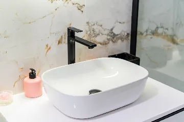 3-Bedroom Apartment in Zagreb with Garage