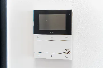 3-Bedroom Apartment in Zagreb with Garage