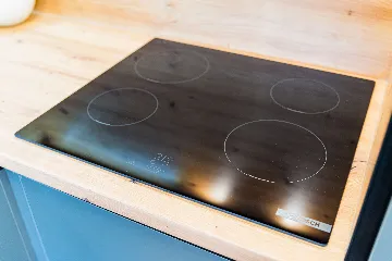 Zagreb 2-Bedroom Apartment with Balcony & Garage