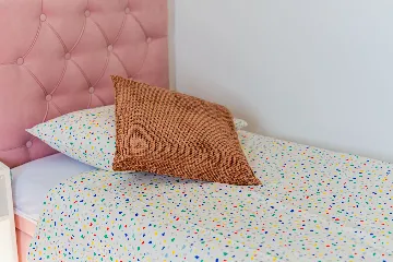 Zagreb 2-Bedroom Apartment with Balcony & Garage