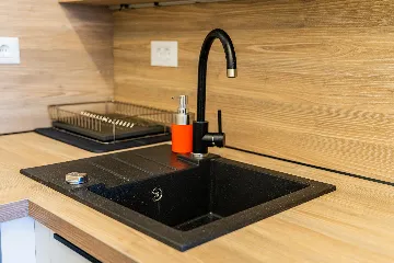 2-Bedroom Apartment with Balcony in Zagreb