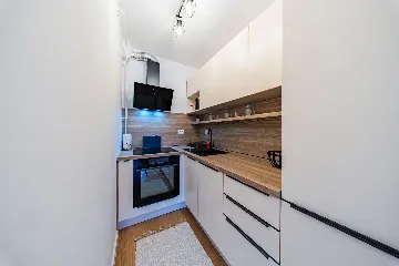 2-Bedroom Apartment with Balcony in Zagreb