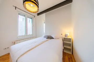 Zagreb Apartment for 3 Guests with Parking