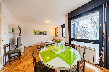 Studio Apartment with Balcony in Zagreb