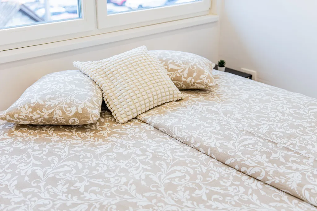3-Bedroom Apartment in Velika Gorica with Private Parking