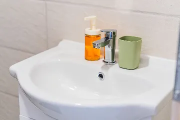 3-Bedroom Apartment in Velika Gorica with Private Parking