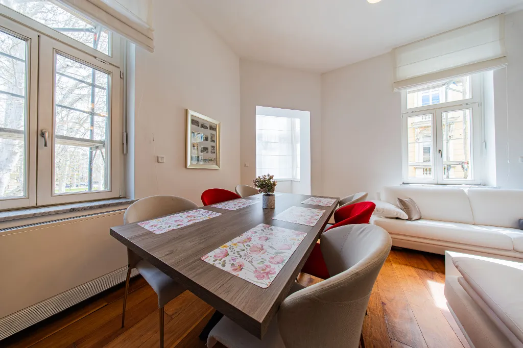 3-Bedroom Apartment for Up to 6 Guests in Zagreb