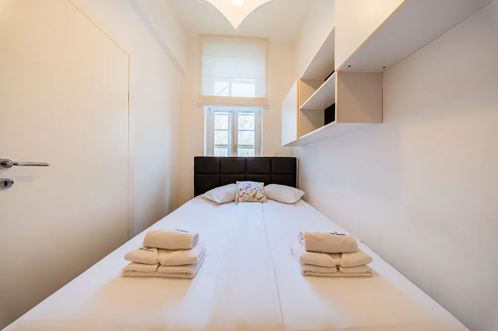 Two-Bedroom Apartment in Zagreb for up to 5