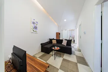 Two-Bedroom Apartment with Parking in Zagreb