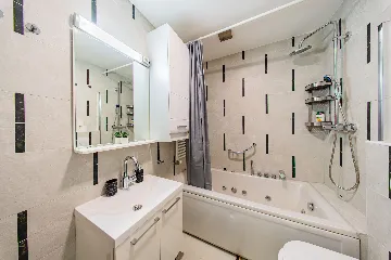 Two-Bedroom Apartment with Parking in Zagreb