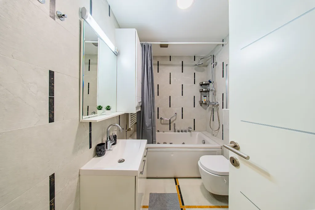 Two-Bedroom Apartment with Parking in Zagreb