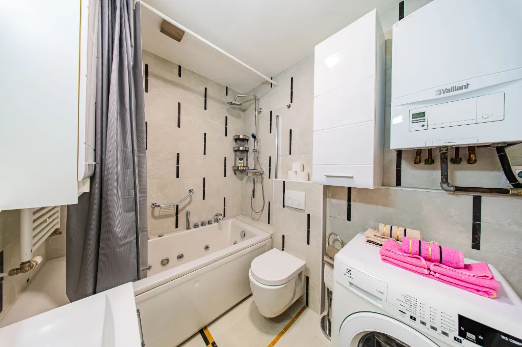 Two-Bedroom Apartment with Parking in Zagreb