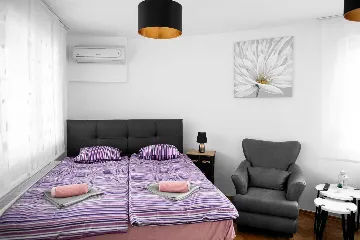 Zagreb Apartment for up to 3 Guests with Terrace