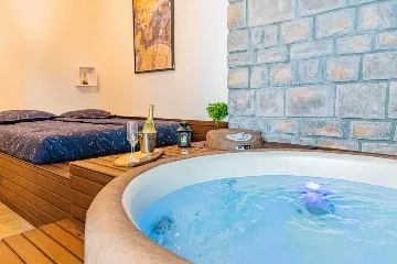 1-Bedroom Apartment in Zagreb with Jacuzzi