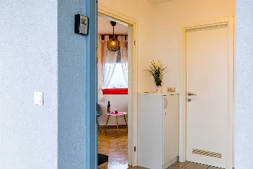 Zagreb Apartment for 2 with Terrace & Smart Lock