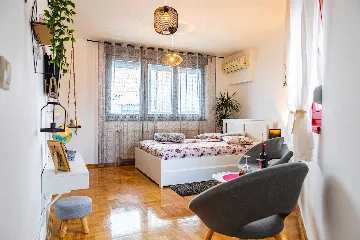 Zagreb Apartment for 2 with Terrace & Smart Lock