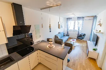 Zagreb Apartment for Up to 4 Guests, Separate Bedroom