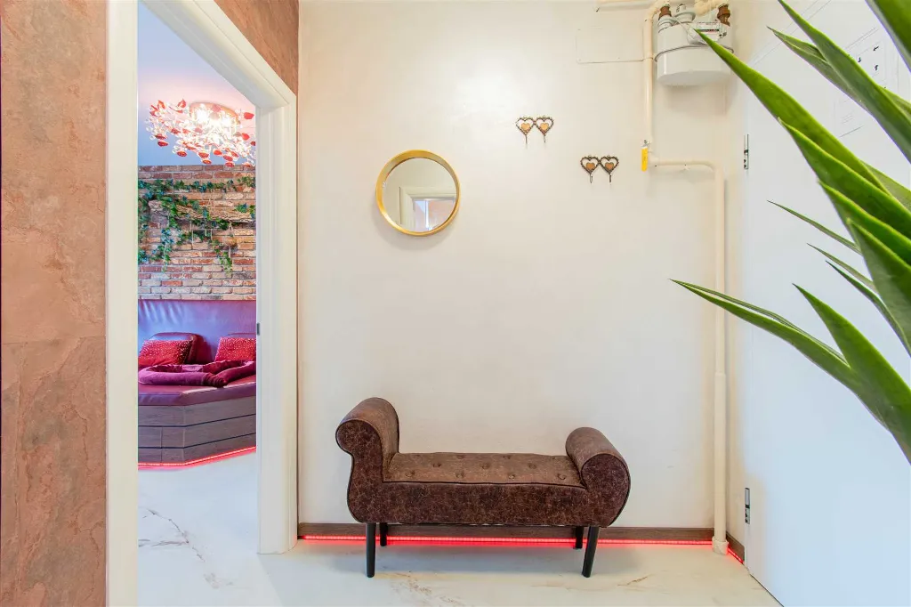 Zagreb Apartment with Jacuzzi, Sleeps 4