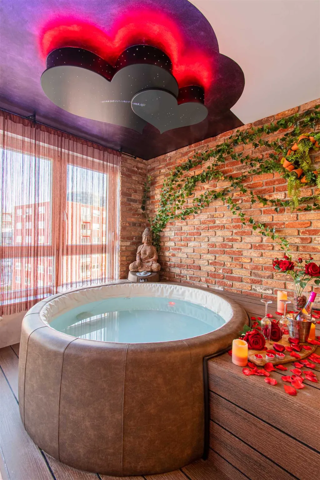 Zagreb Apartment with Jacuzzi, Sleeps 4