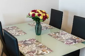 Zagreb Apartment with Loggia and Secured Parking