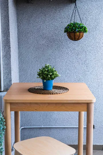 Zagreb Apartment with Loggia and Secured Parking