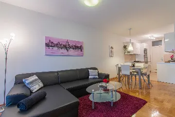 Zagreb 1-Bedroom Apartment for Up to 4 Guests