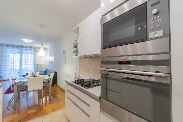 Zagreb 1-Bedroom Apartment for Up to 4 Guests