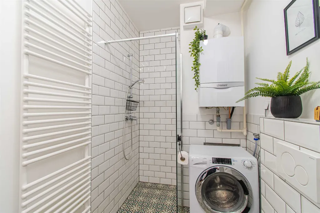 Zagreb One-Bedroom Apartment with Loggia