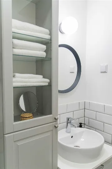 Zagreb One-Bedroom Apartment with Loggia