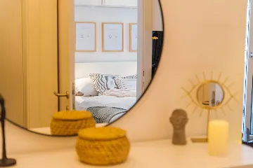 Zagreb One-Bedroom Apartment with Loggia